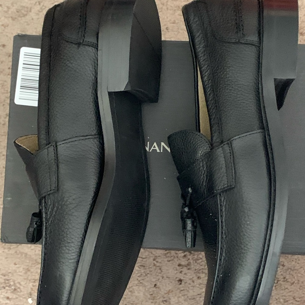 Shoes - Picture 2 of 5